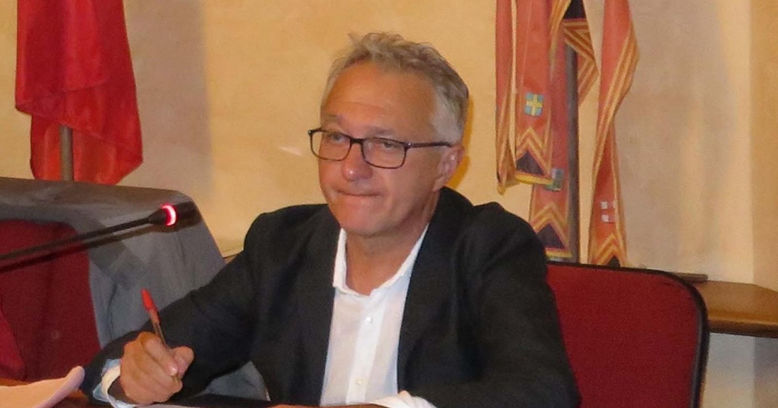 Gaffeo porta via il segretario ad Adria