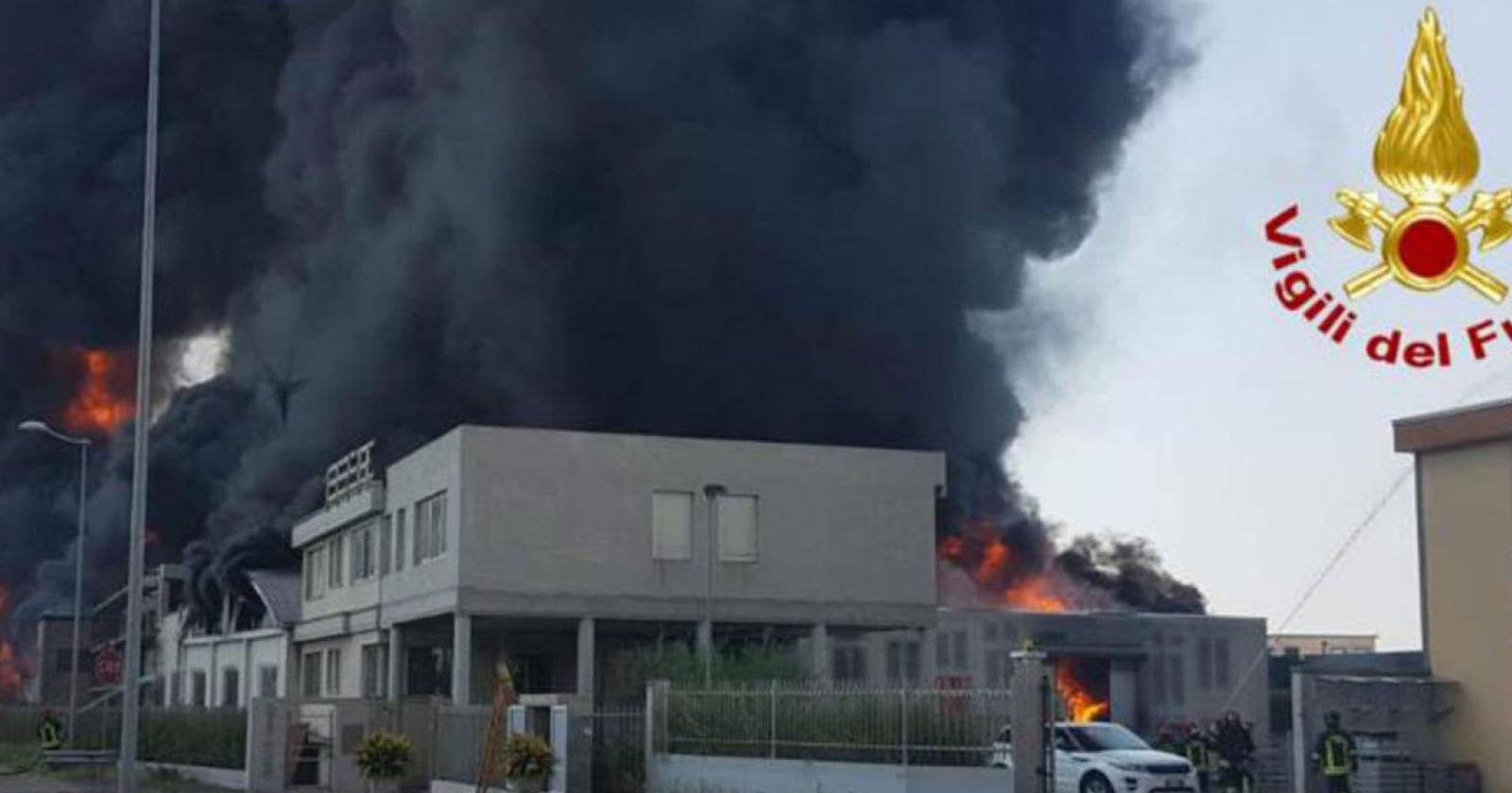 Rogo infernale a Brendola, inviati anche i nostri pompieri