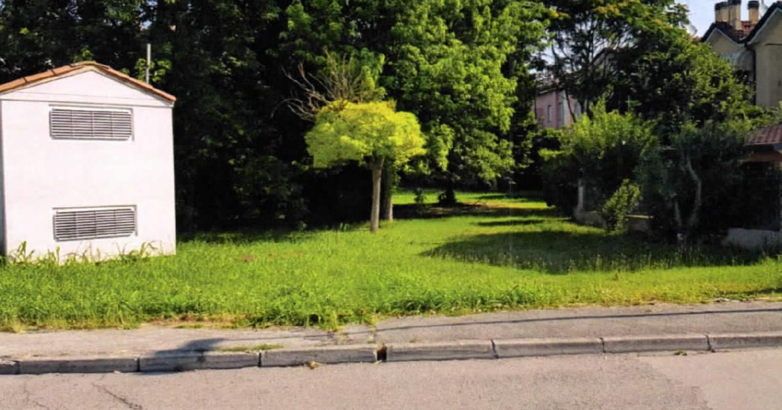 Sei lampioni nuovi per la sicurezza degli abitanti