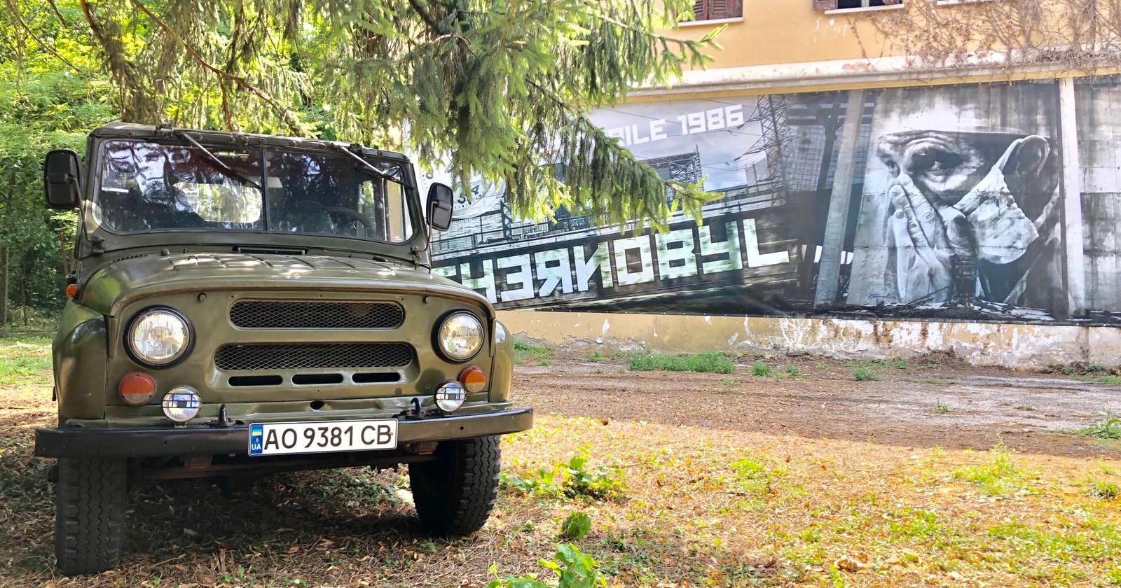 E' arrivata la jeep dei militari di Chernobyl