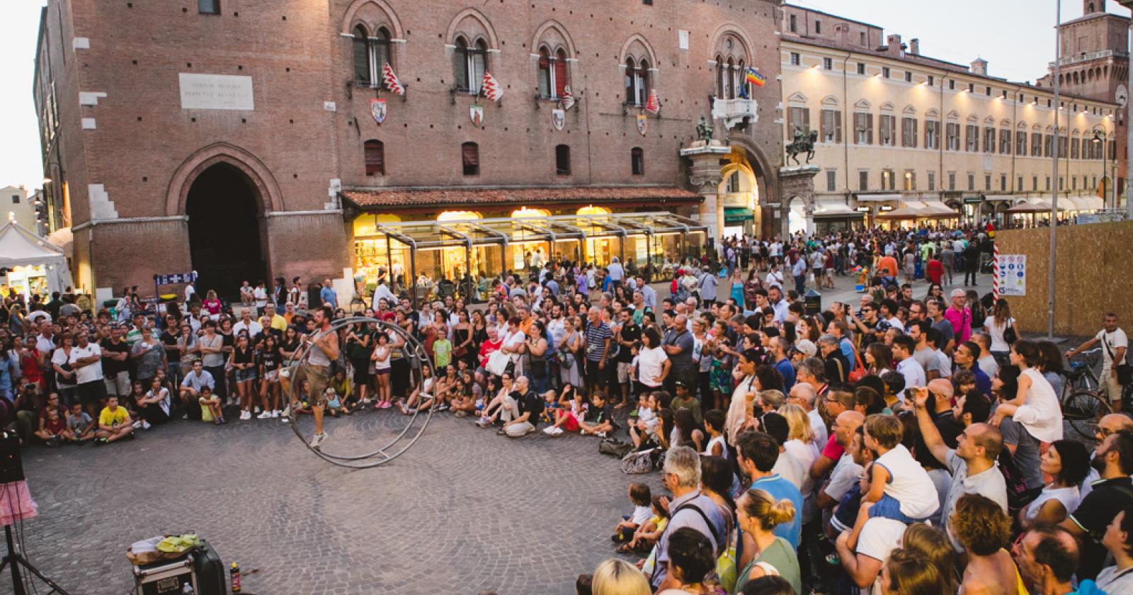Buskers Ferrara che il Festival abbia inizio!