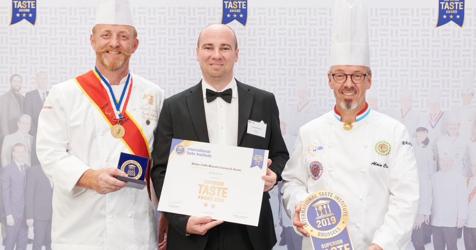 Ha il miglior caffé del mondo: chiamato dall'ambasciatore