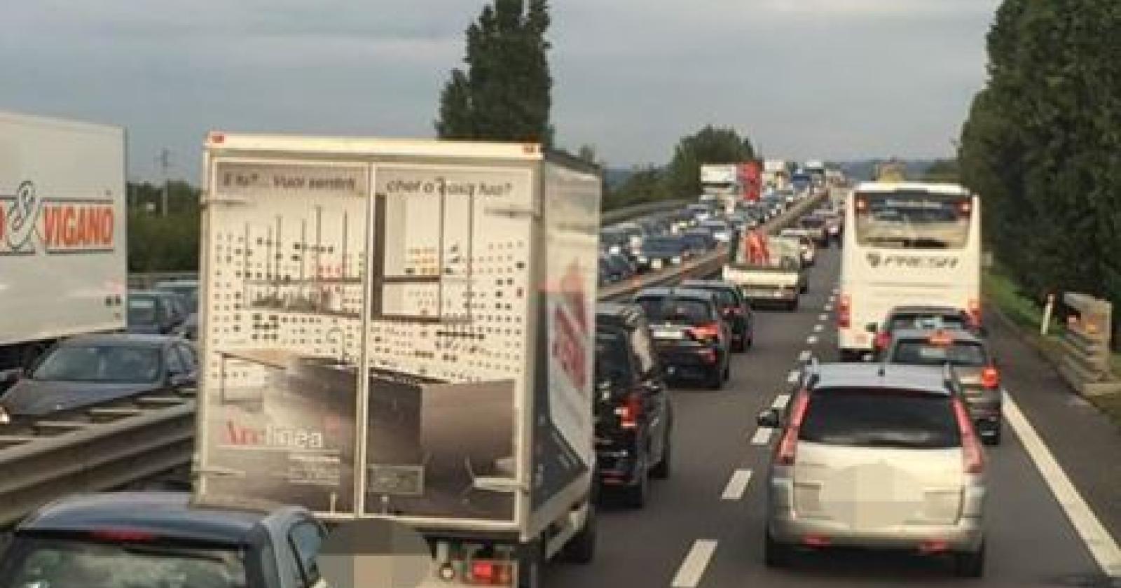 Migliaia intrappolati tra tagneziale e autostrada 