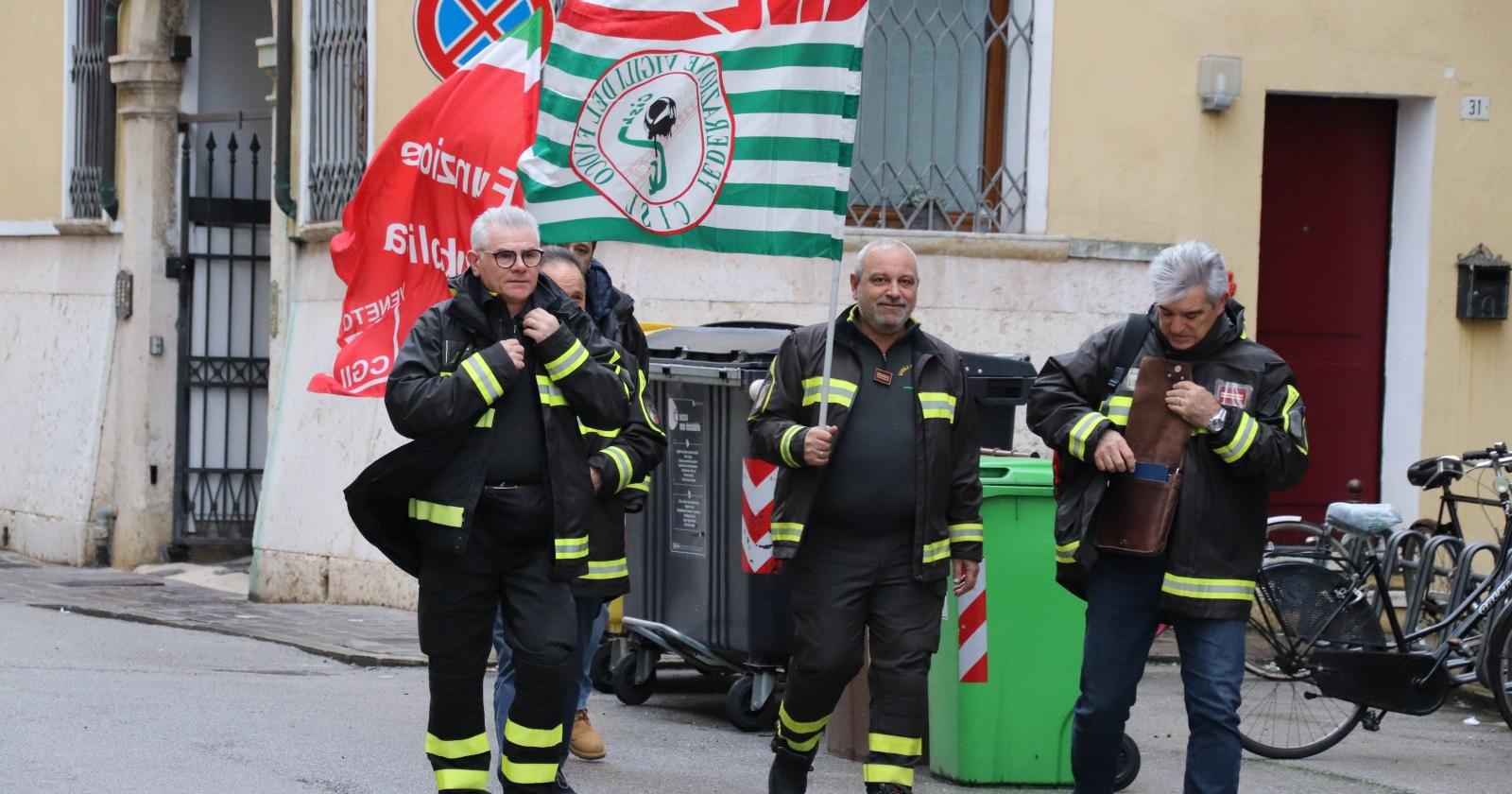 Vigili del fuoco esclusi dalla destinazione delle risorse