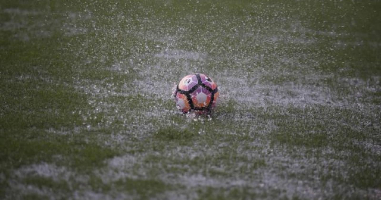 Maltempo: sospesi anche Eccellenza, Promozione e Prima categoria