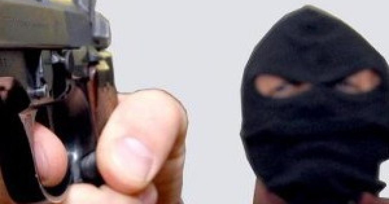 Anziani ostaggio dei rapinatori per tre ore in casa 