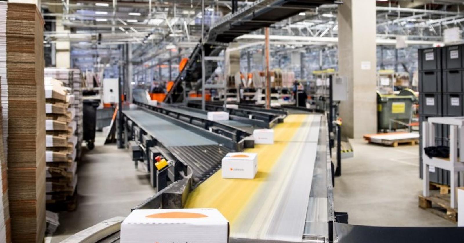 Arriva Zalando a due passi dalla Transpolesana: migliaia di assunzioni