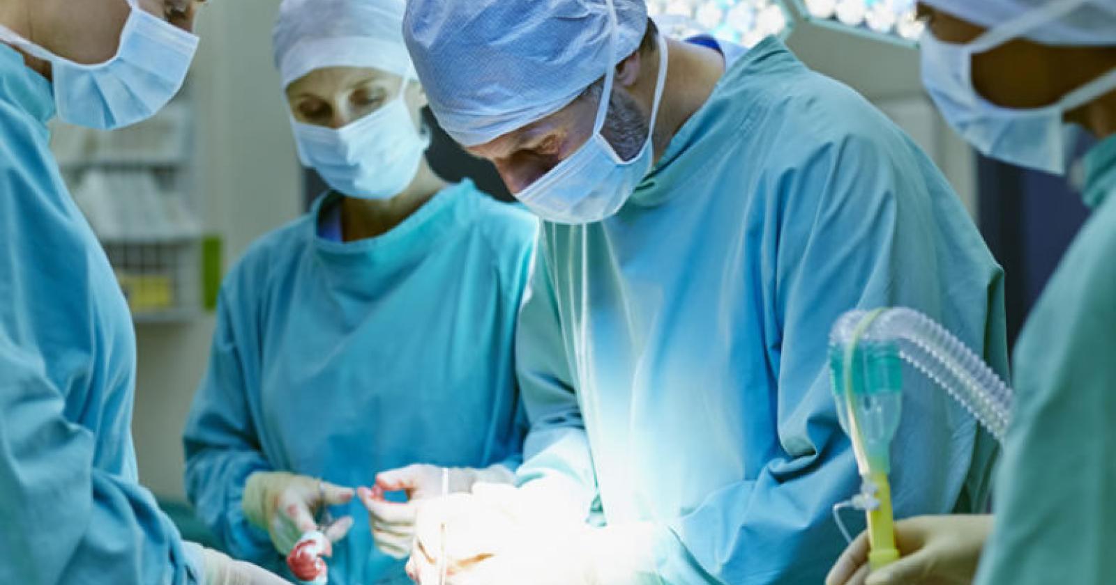 E' morto il neonato scosso dalla mamma: donati i suoi organi