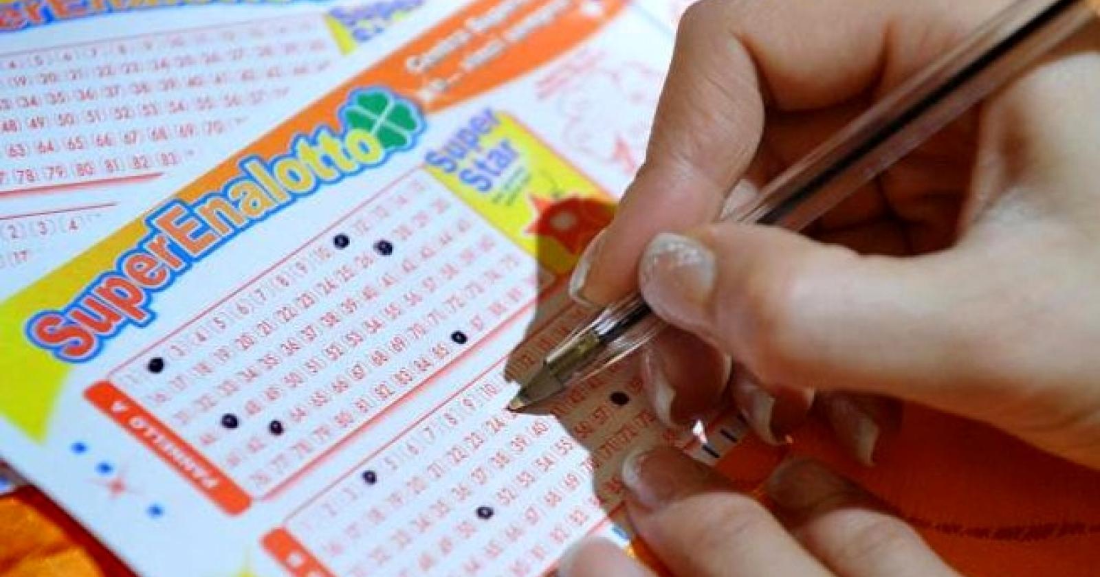 Superenalotto, la fortuna torna in Veneto: centrato un 5 da 18mila euro