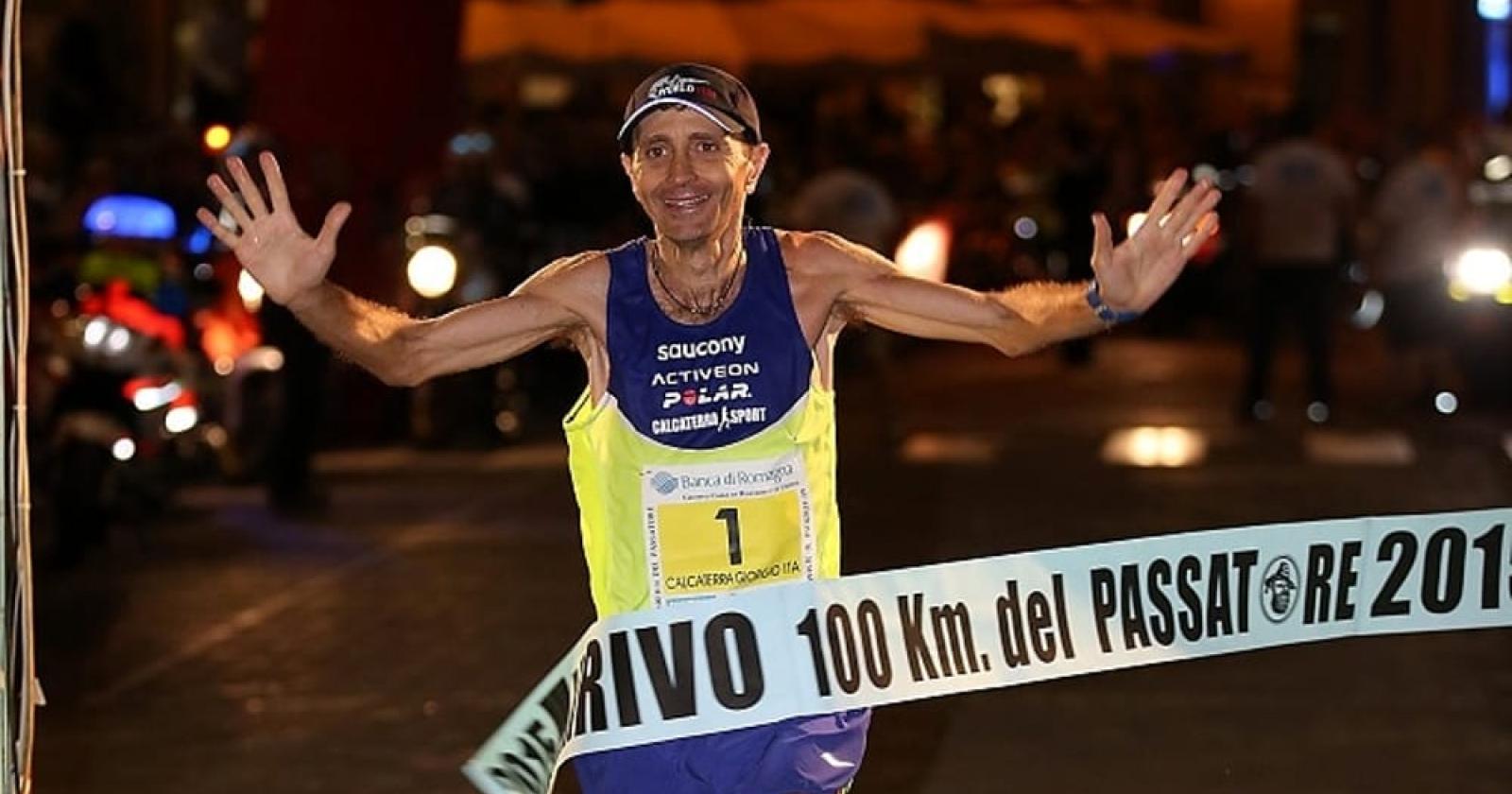 Di corsa con re della 100 chilometri