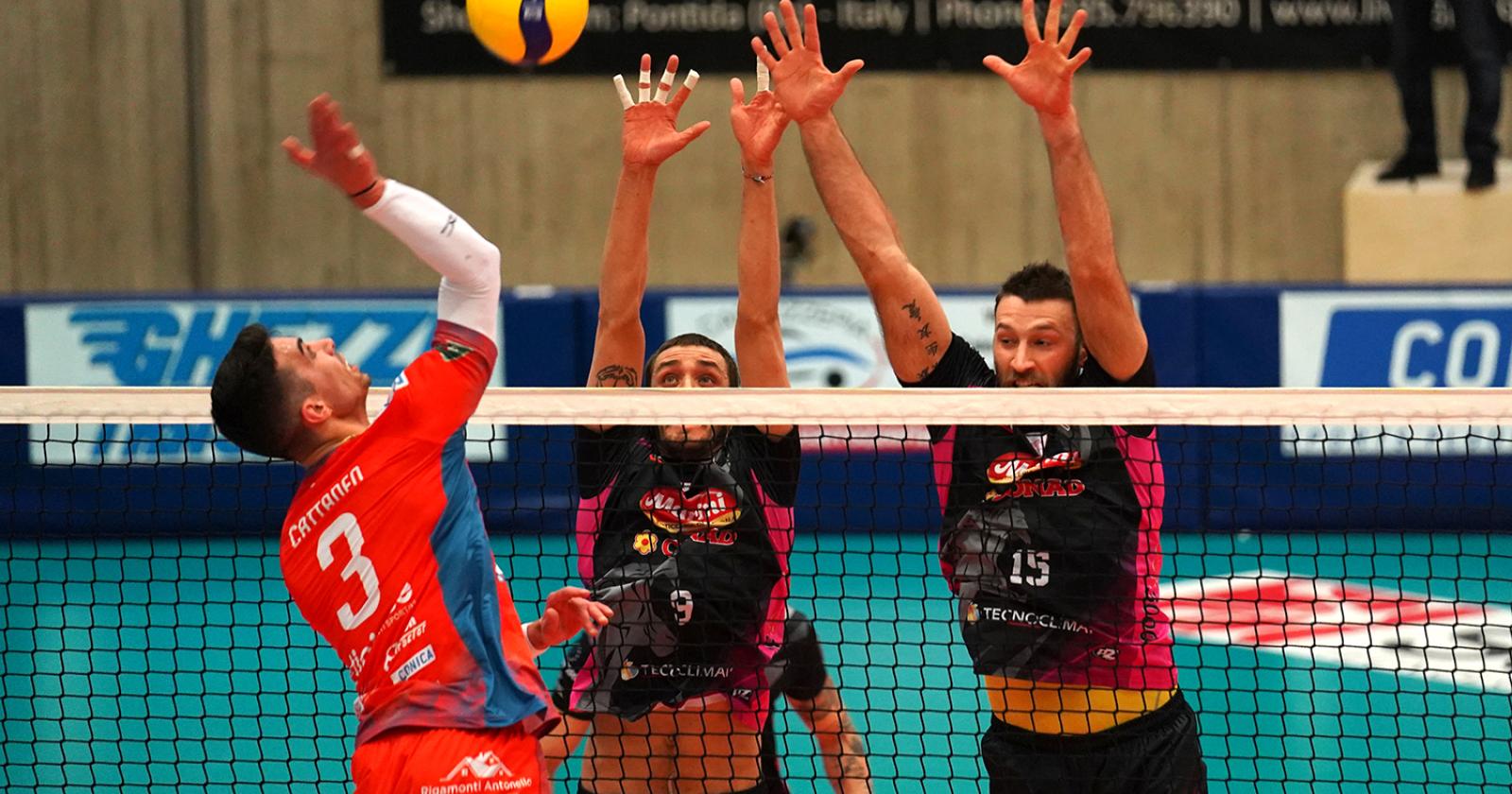 Marini, play off rimandati