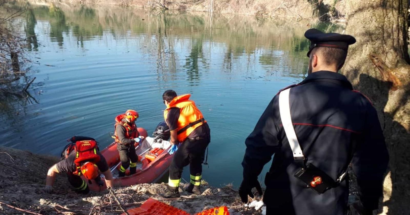 Dal canale spunta il cadavere di un anziano, indagini in corso