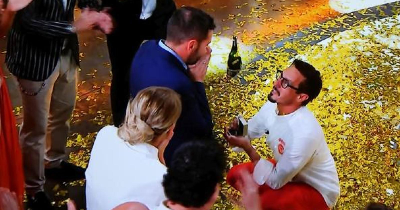 Masterchef trionfa Antonio Lorenzon, con proposta di matrimonio a sorpresa