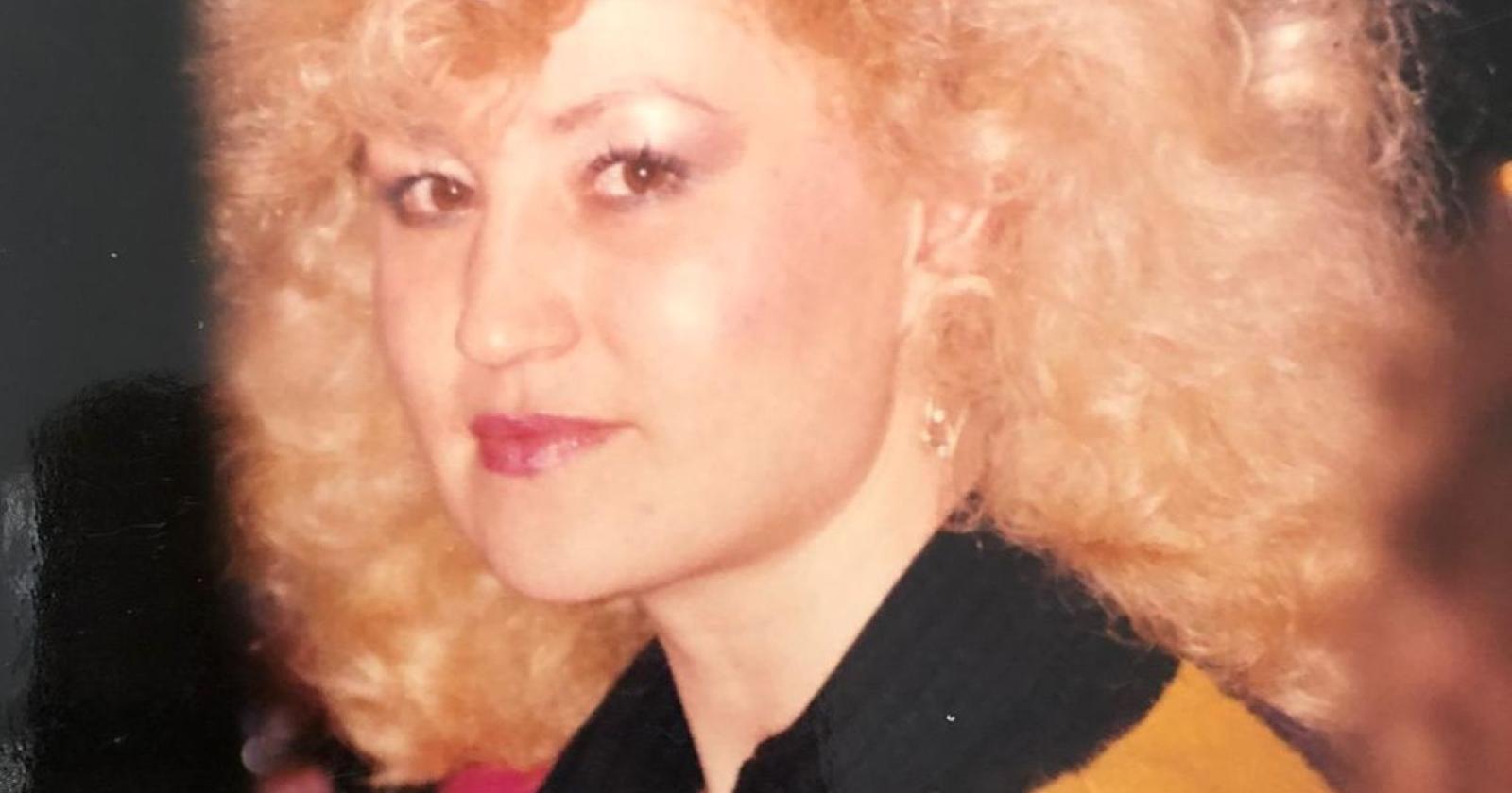 Addio Elena, nota commerciante