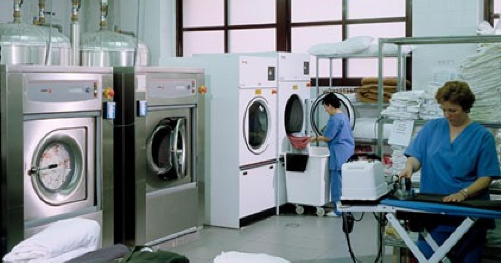 Dramma a Corbola, arriva la ditta "da fuori" e 20 lavoratrici restano a casa