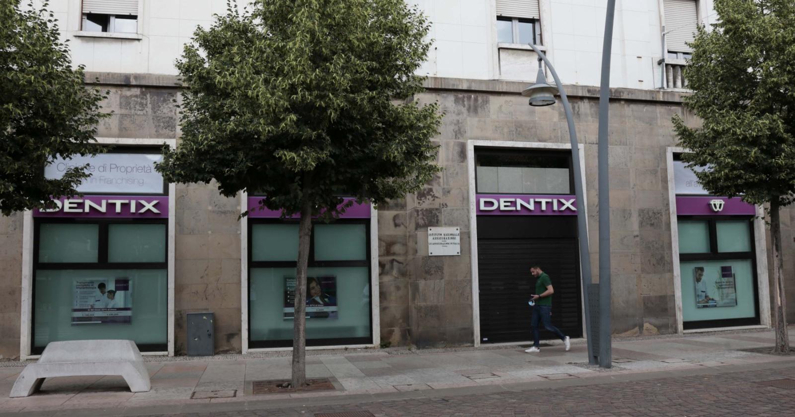 Dentix si ferma, le rate invece no