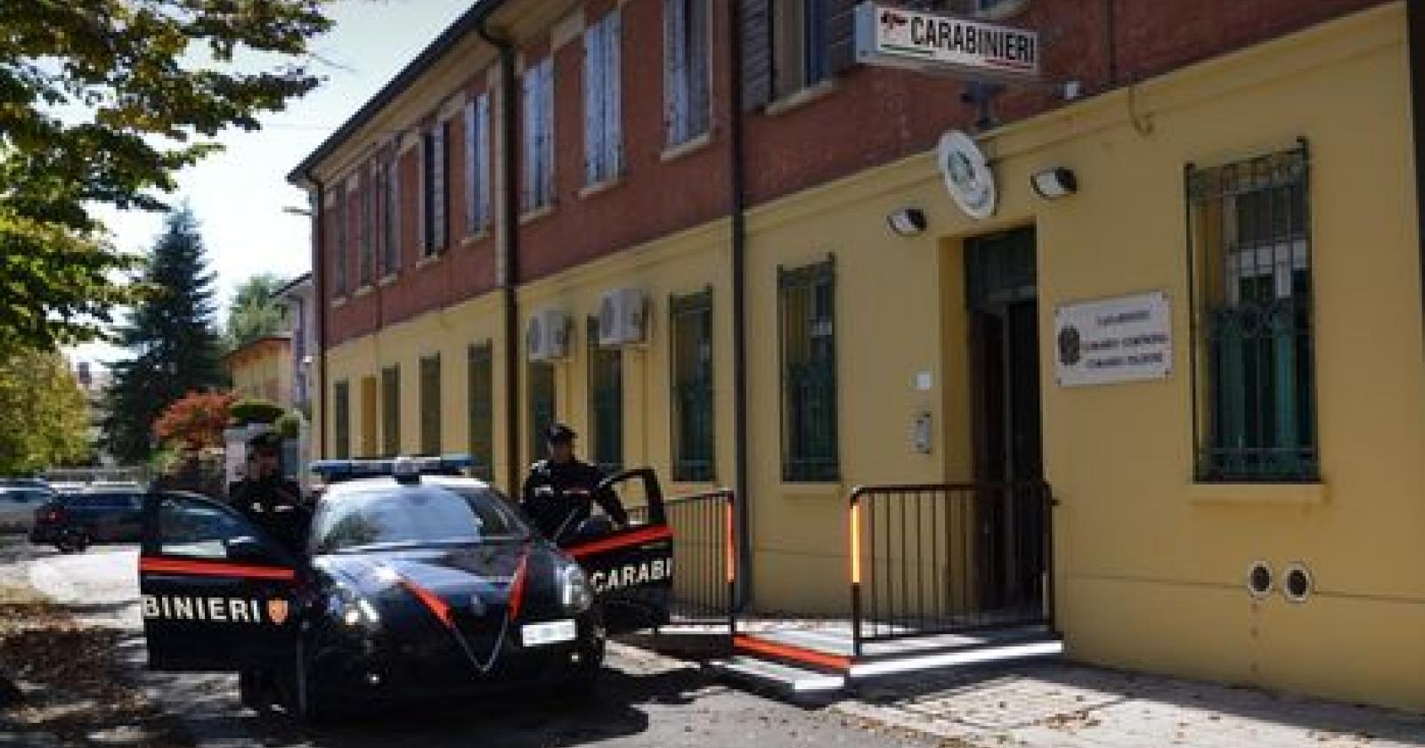 Derubano una anziana invalida: prese una 19enne e una 16enne