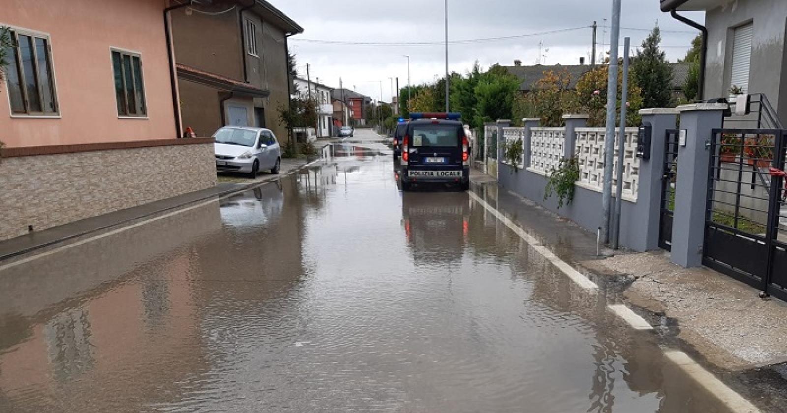 Bomba d'acqua, città allagata