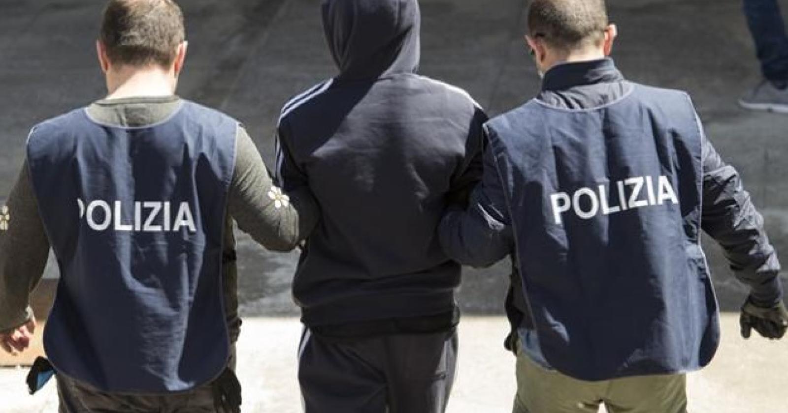 Terrorismo: cittadino tunisino, radicalizzato, rimpatriato per motivi di sicurezza. 