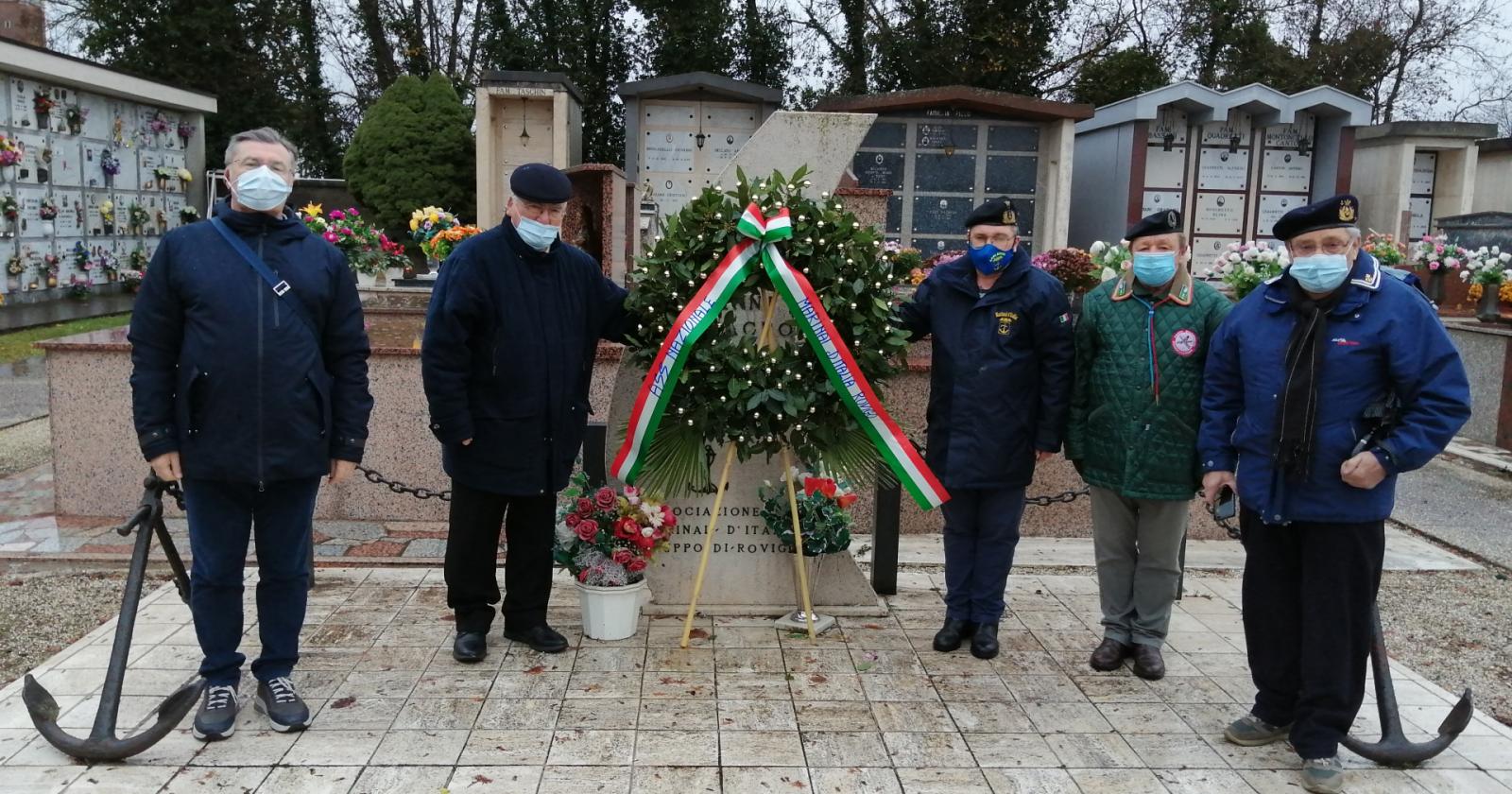 I Marinai festeggiano la patrona Santa Barbara 