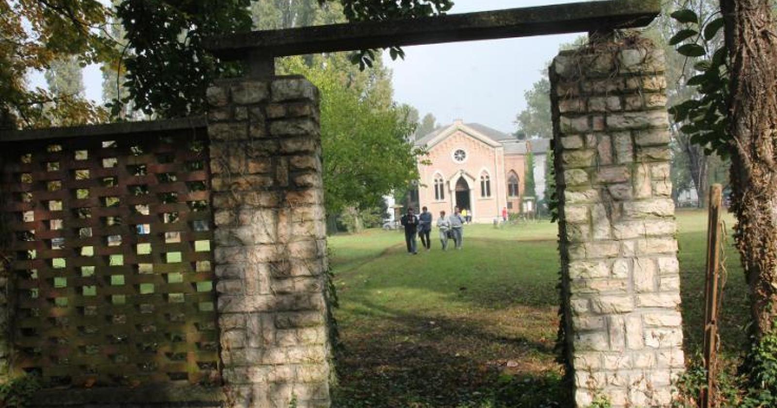 Non solo mostre, arrivano l'area sgambamento cani e l'area bimbi con i gofiabili all'ex Manicomio