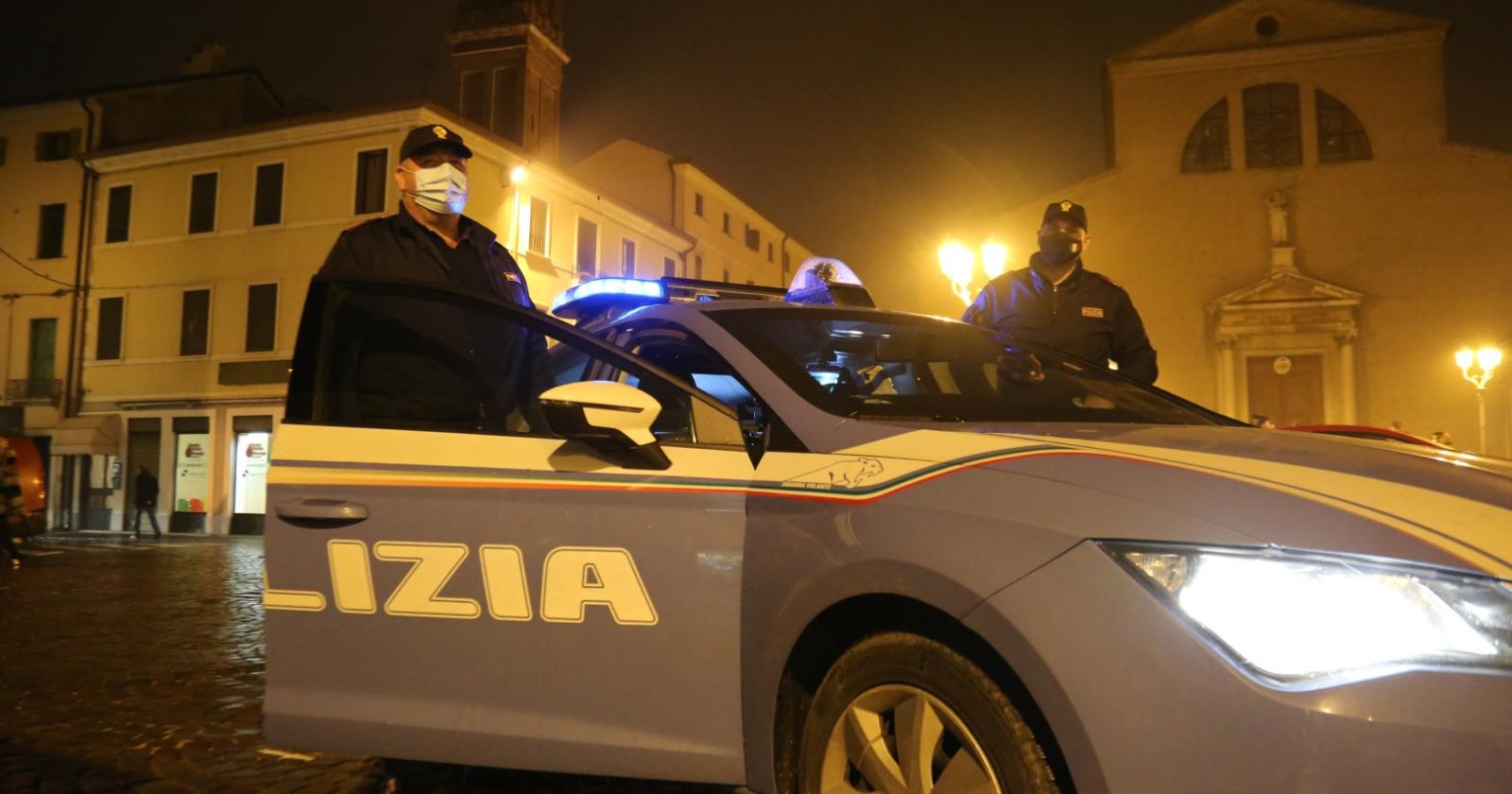 Ubriaco, senza documenti e senza patente, viaggiava armato