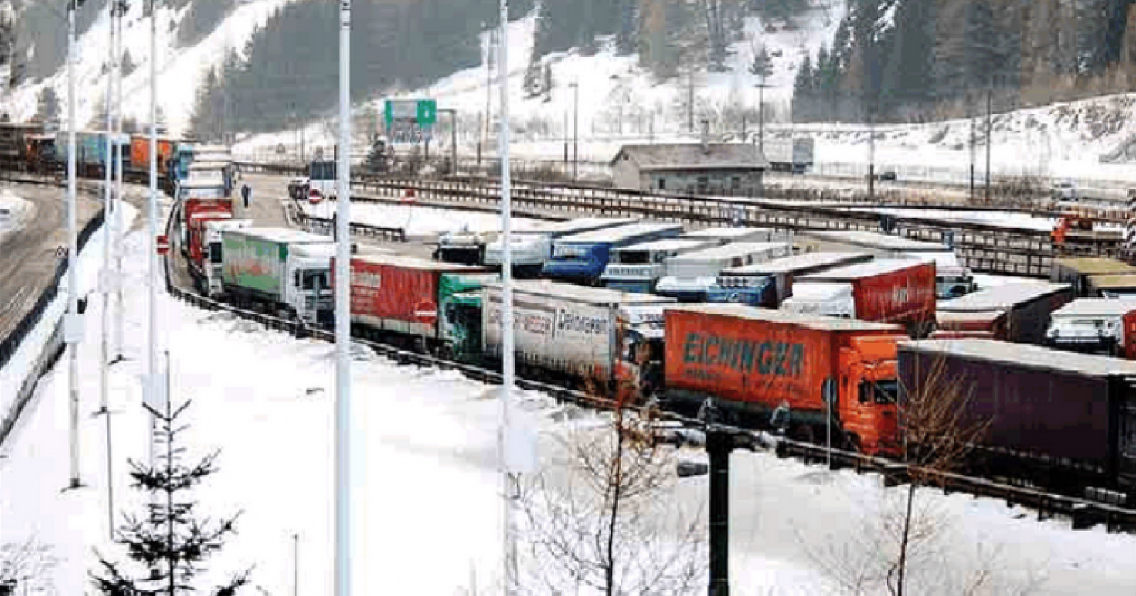 In Austria solo col tampone: al Brennero 40 km di coda 