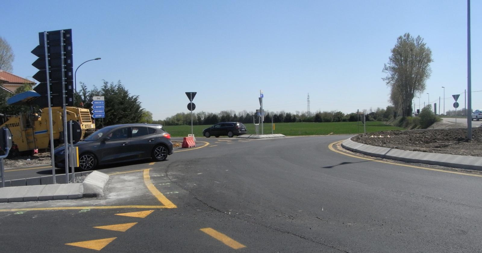 Aperta la rotatoria all'incrocio Buso-Sarzano