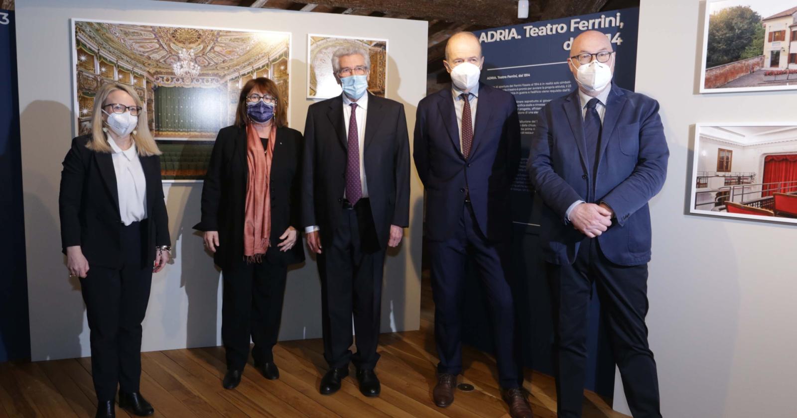 Apre la mostra “Quando Gigli, la Callas e Pavarotti… I teatri storici del Polesine”