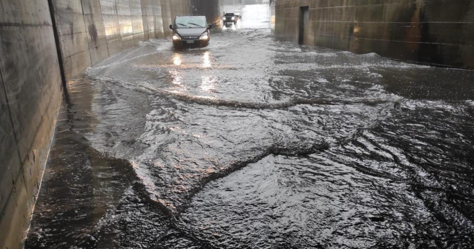 Ancora pioggia in Veneto, monitorato il fiume Adige