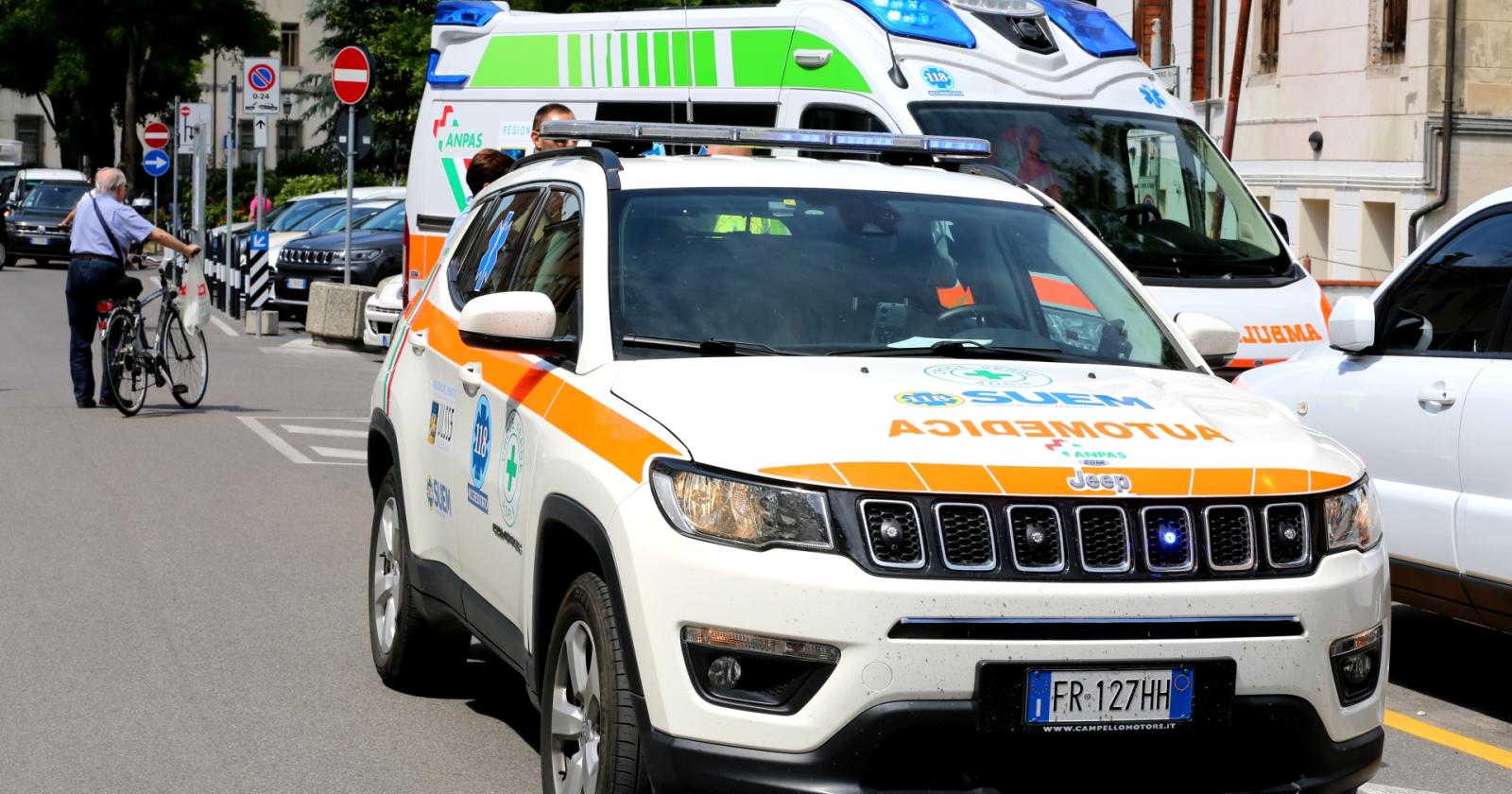 Muore in moto nello schianto con un'auto