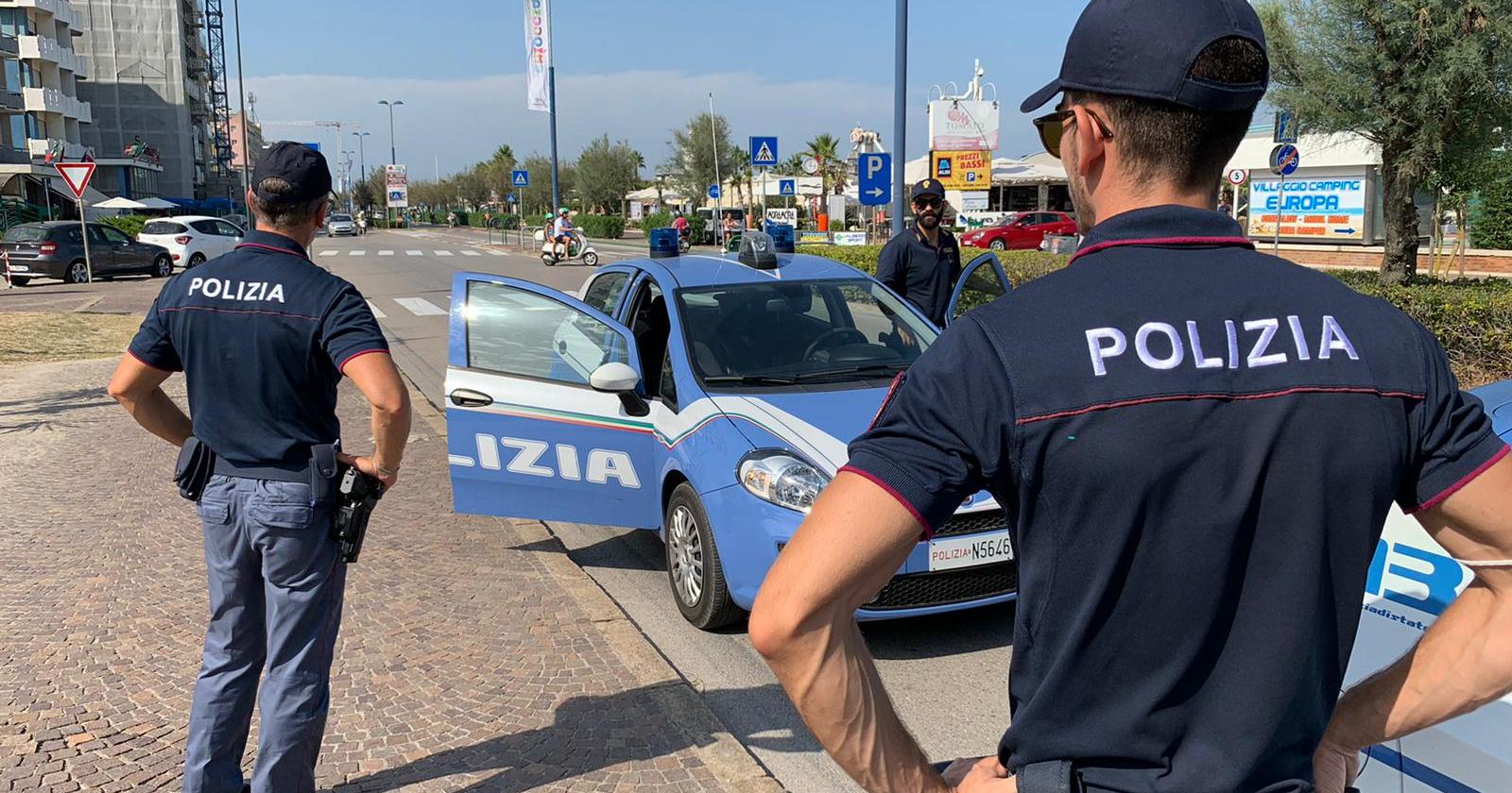 Espulso dall'Italia a Rovigo, "ricompare" a Pordenone e minaccia passanti e agenti