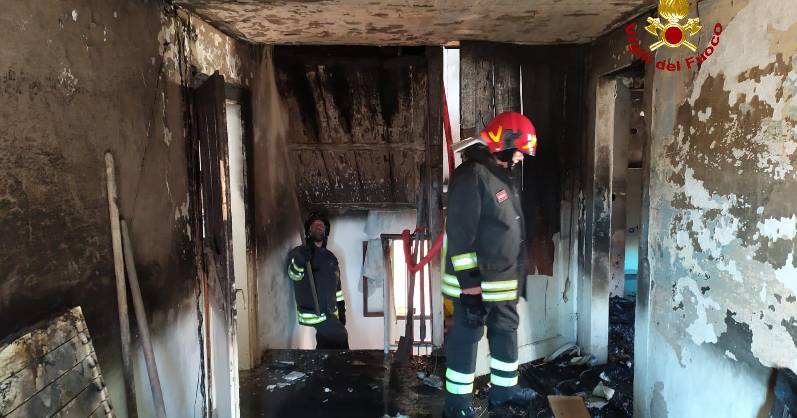 Sparito il piromane del condominio