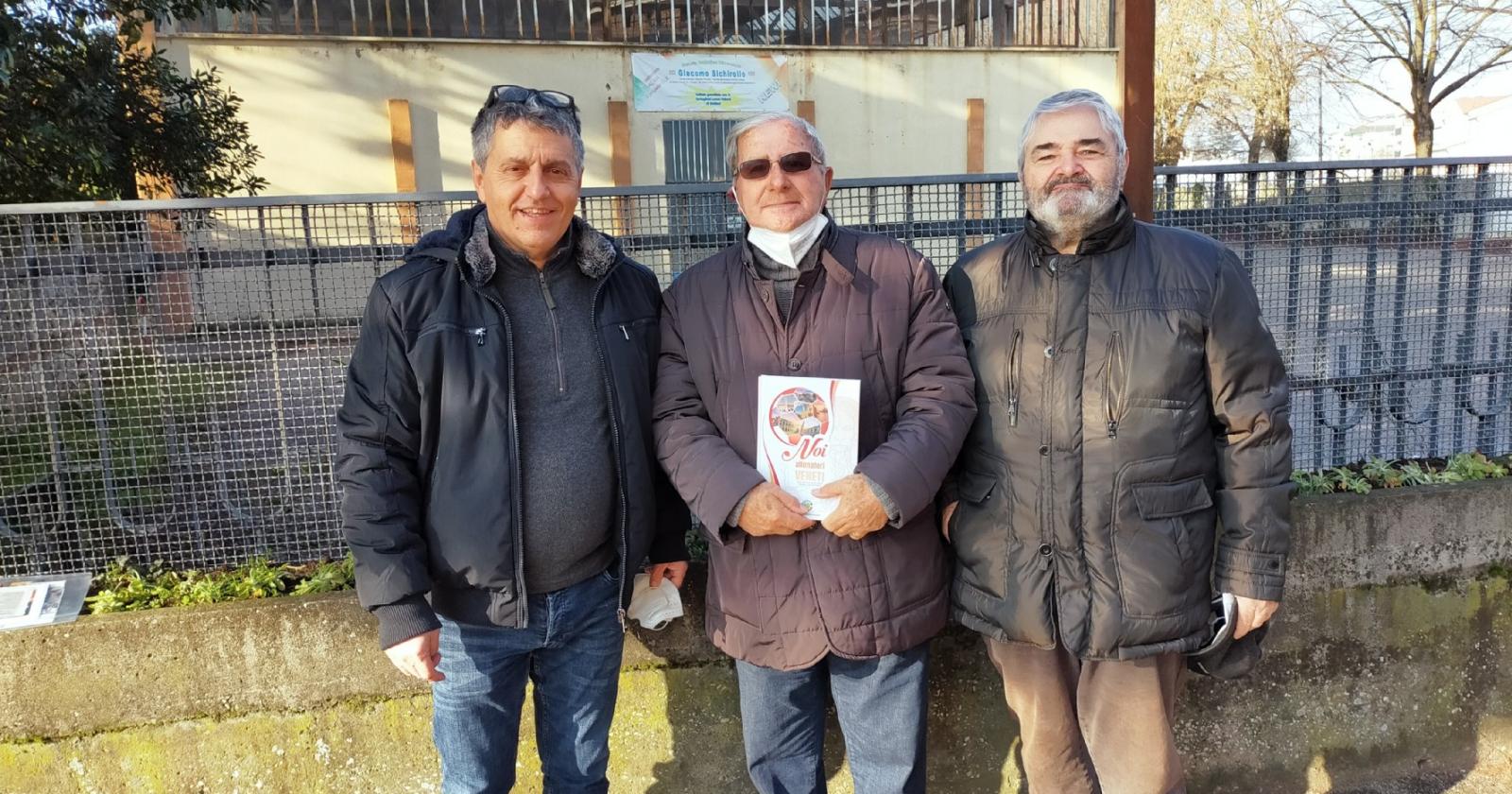 Regalo al decano degli arbitri