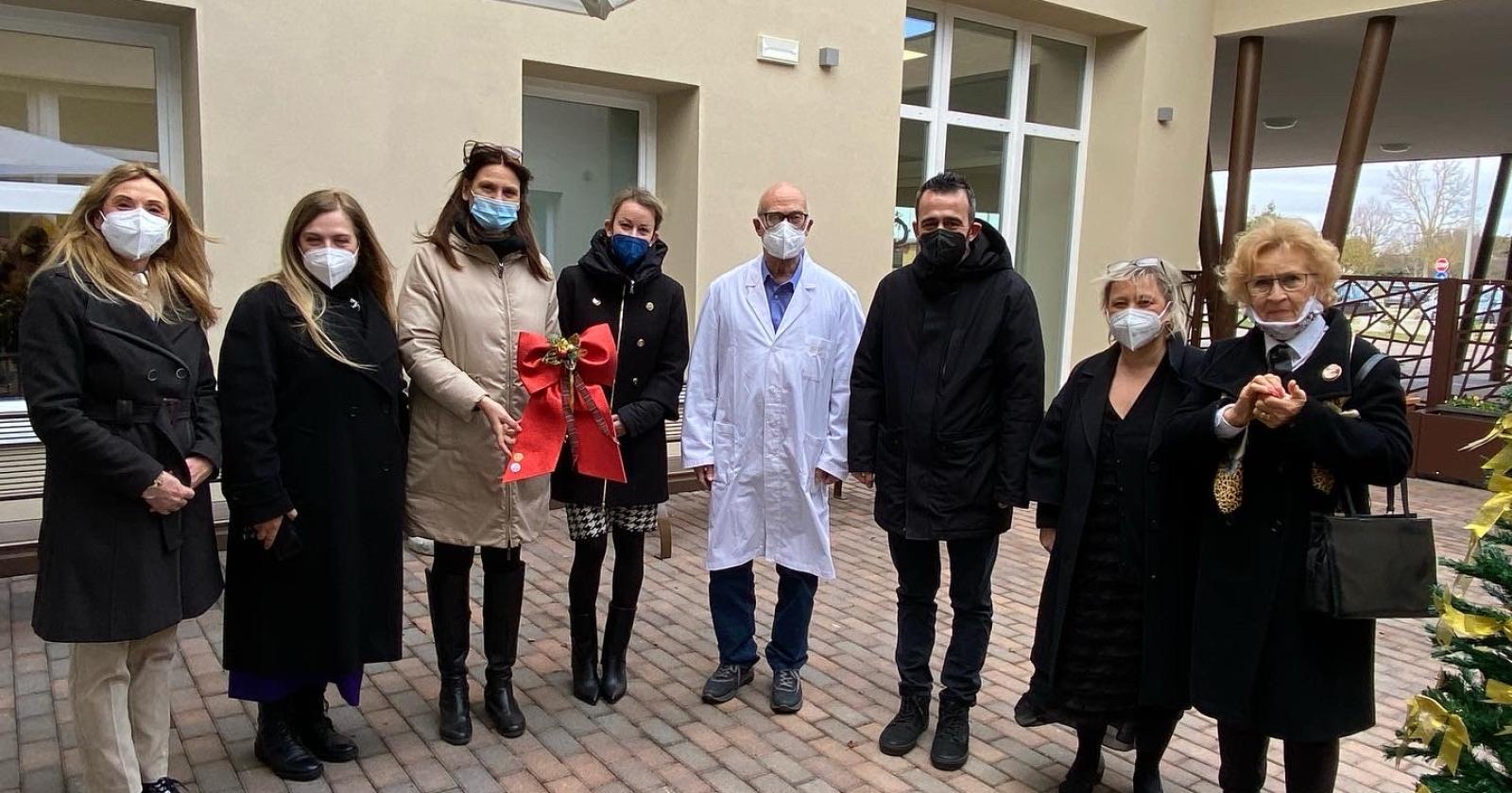 Regalo e auguri per il Csa