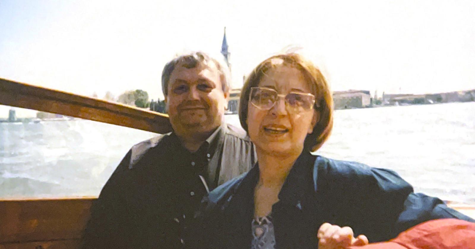 Nadia e Roberto si congedano