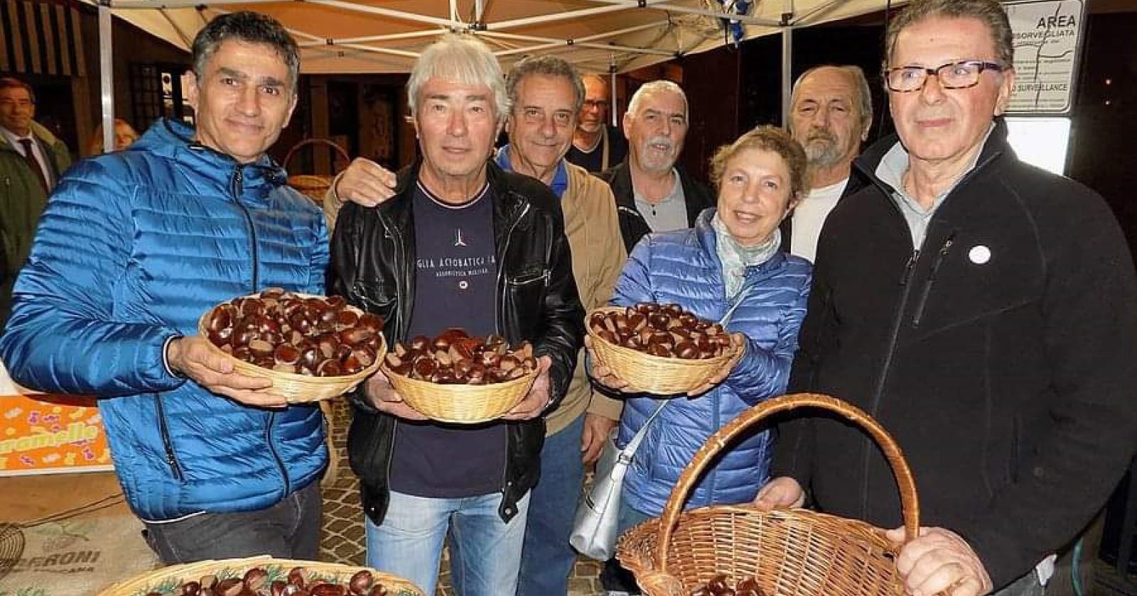 Adrianostra, la città oggi e un secolo fa