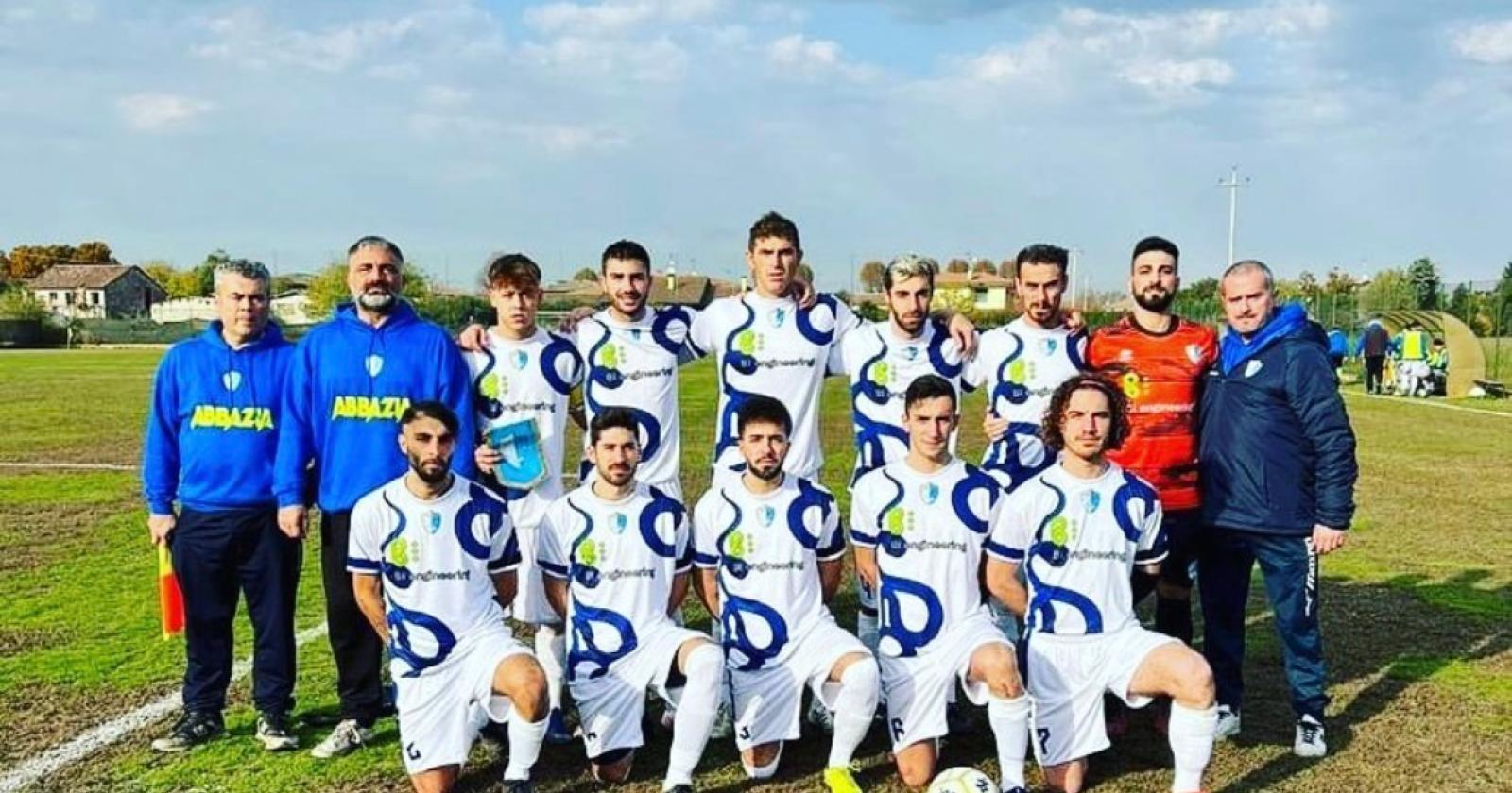 L'Abbazia asfalta il Roverdicrè