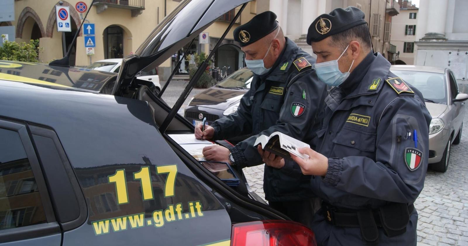 Lavoro nero scoperti sette lavoratori irregolari, un albergo chiuso
