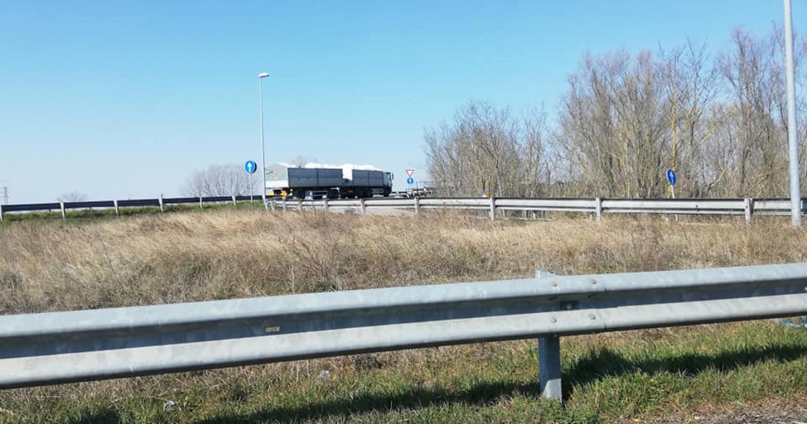 Romea, stop al traffico sulle rampe 