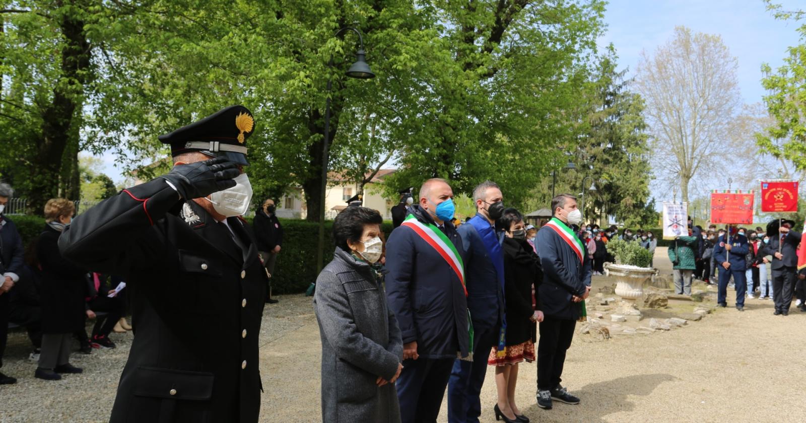 Una medaglia per quelle 74 vittime