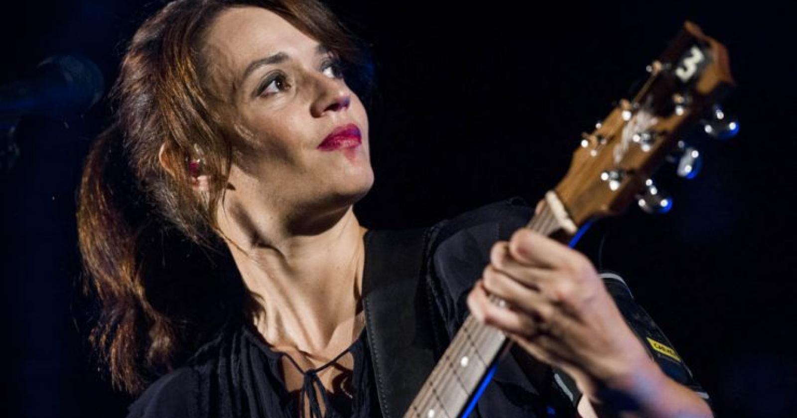 Carmen Consoli concede il bis: un altro premio a Rosolina