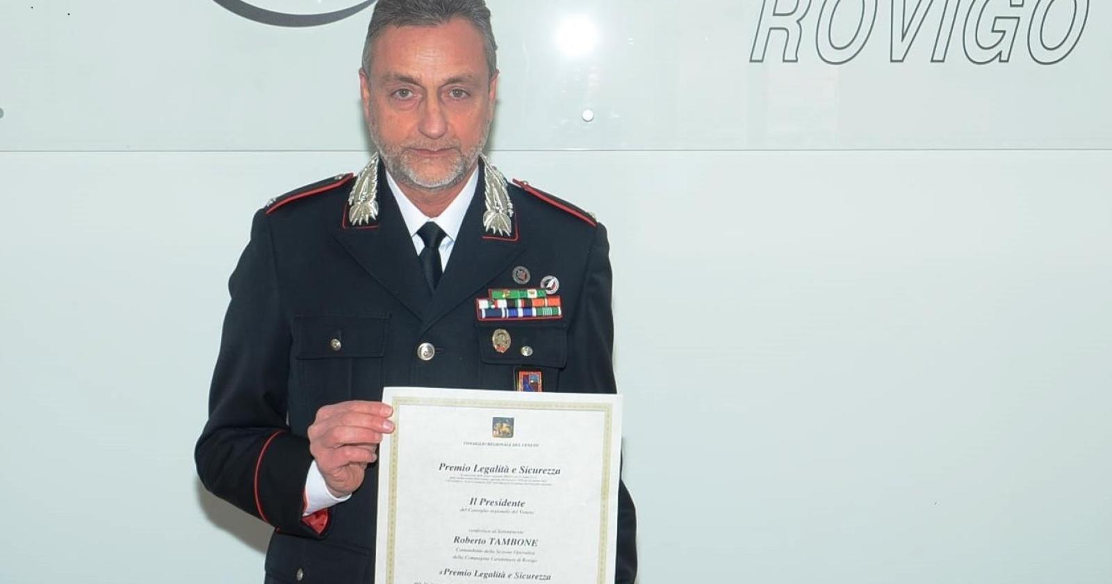 Ha recuperato un milione di refurtiva, carabiniere premiato