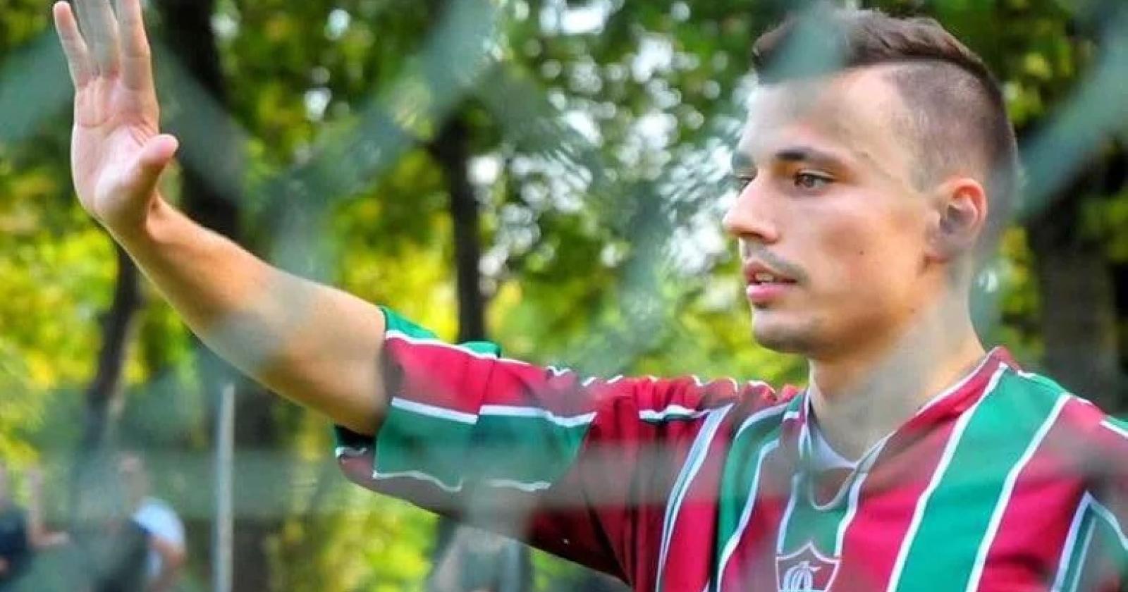 Muore in campo a 28 anni: attendeva un bimbo