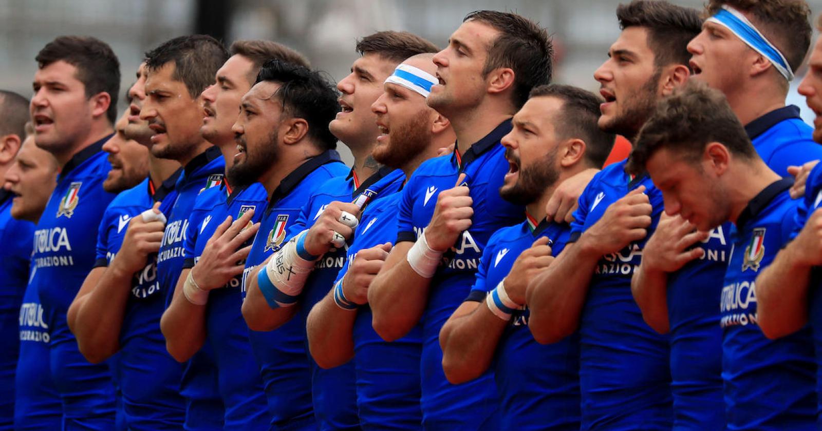 Sette Bersaglieri in azzurro al Battaglini