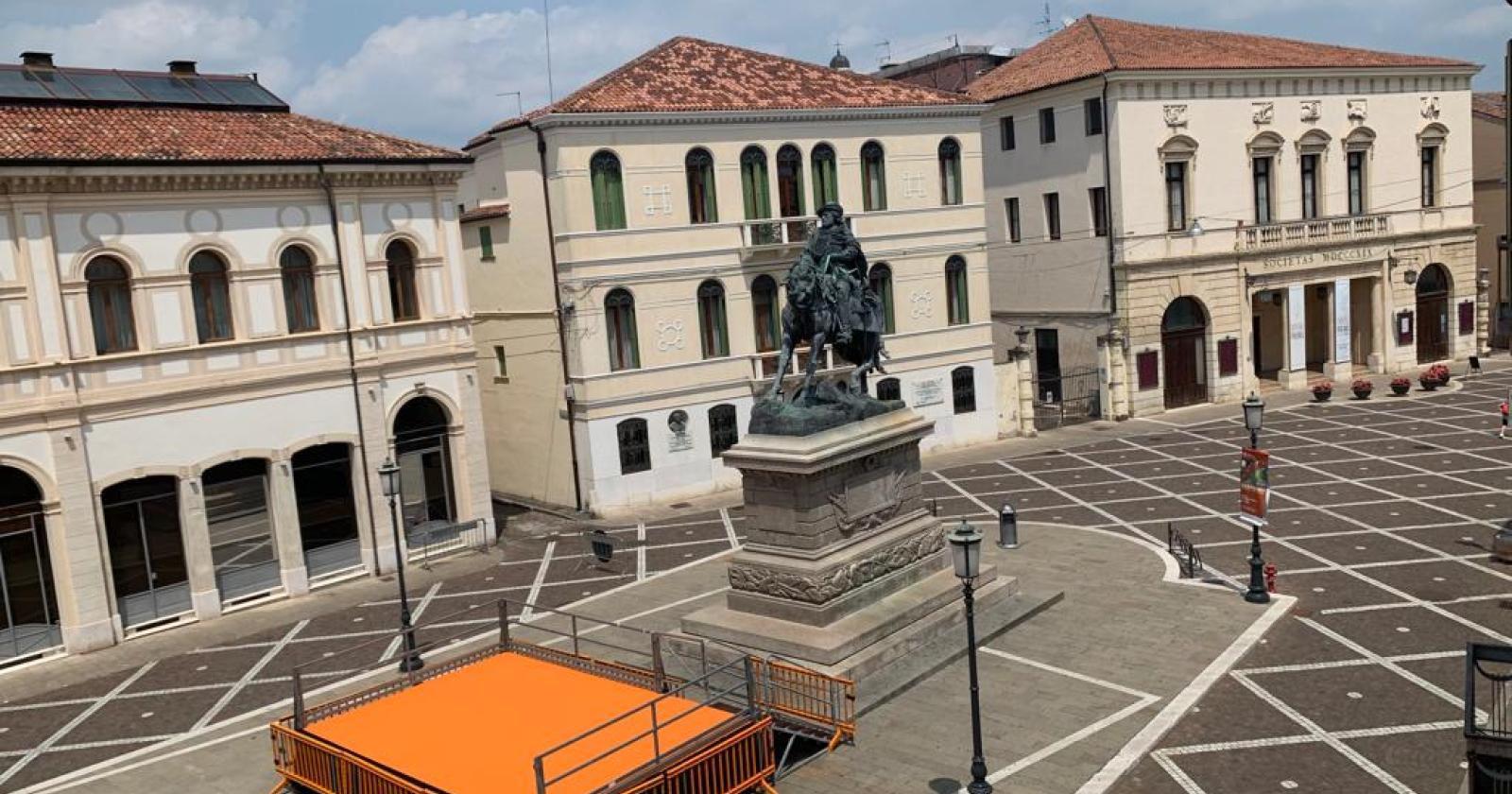 La città si colora di arancione, parte Rovigoracconta