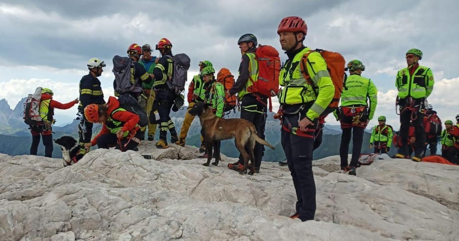 "Ora basta: multe ai turisti dell'orrore in Marmolada"