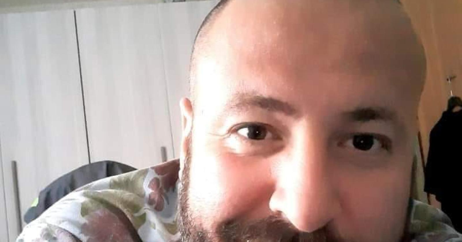 Luca se ne va troppo presto, la città in lacrime