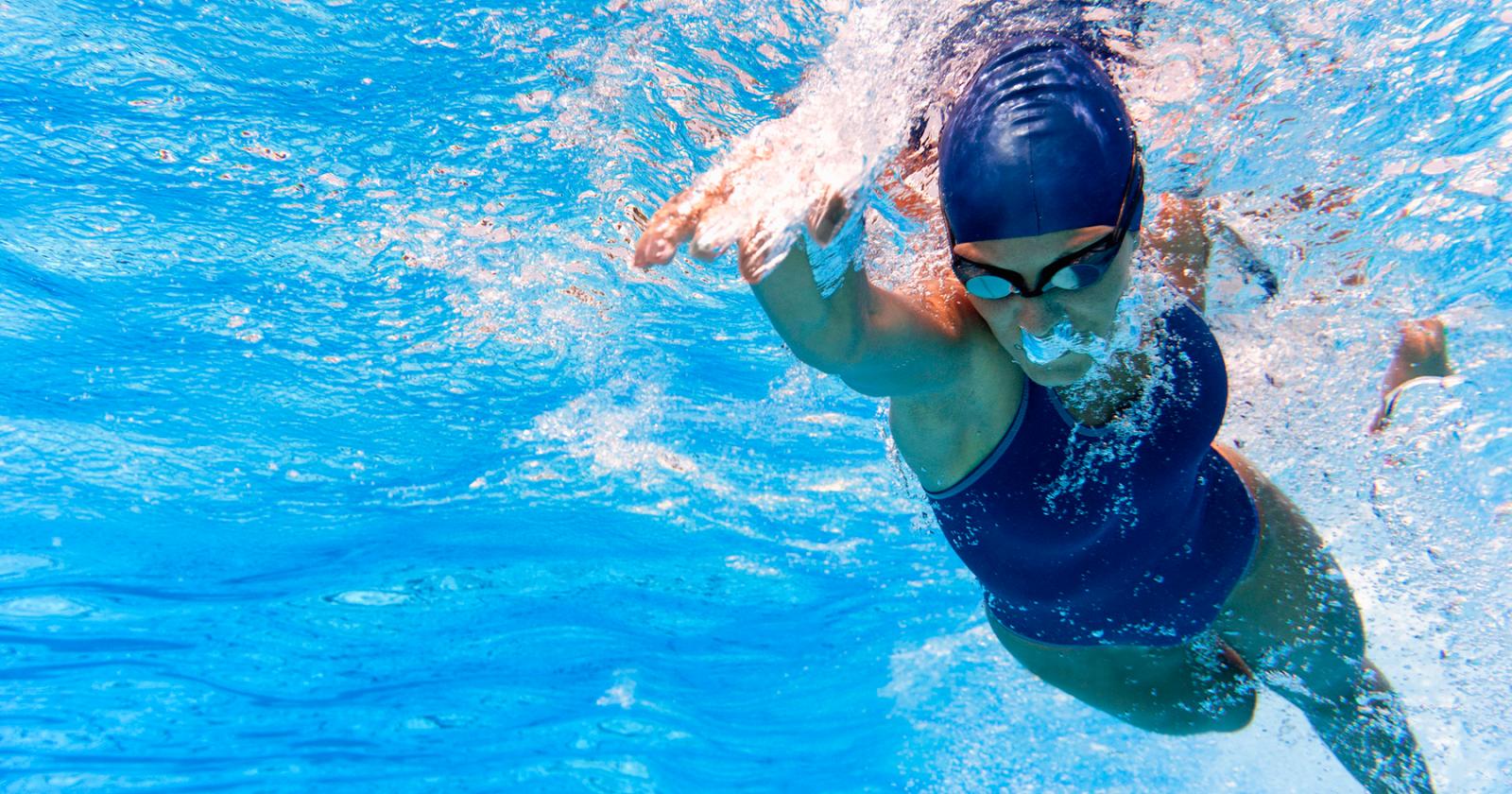 Bolletta da un milione, la piscina chiude