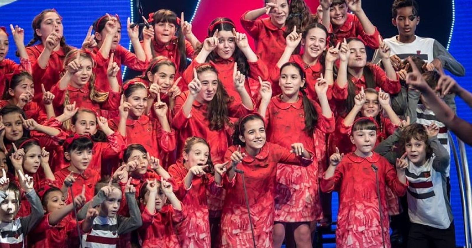 Il coro dello Zecchino d'Oro canta in piazza Vittorio